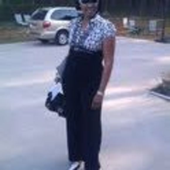 Meet your Posher, Kerline - Picture 1 of 1